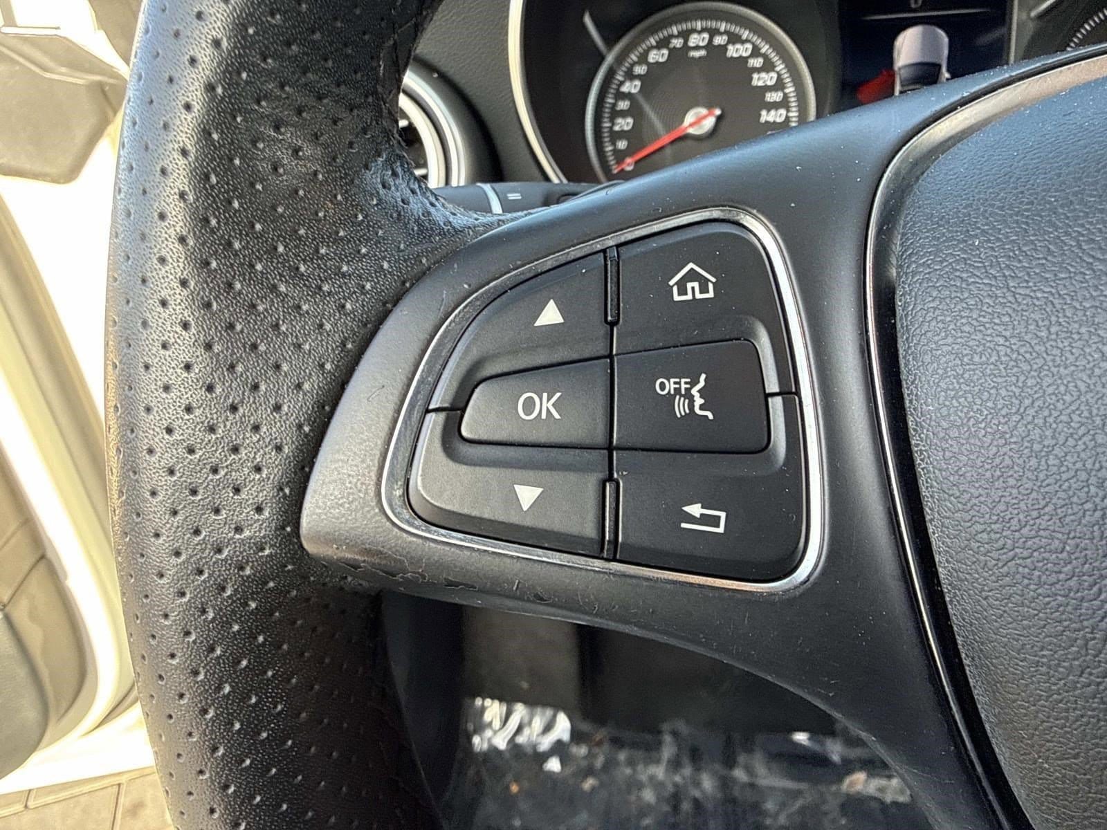 2018 MERCEDES-BENZ C-CLASS - Image 33