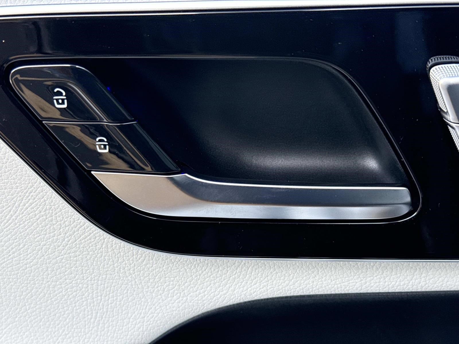 2026 MERCEDES-BENZ GLC-CLASS - Image 24