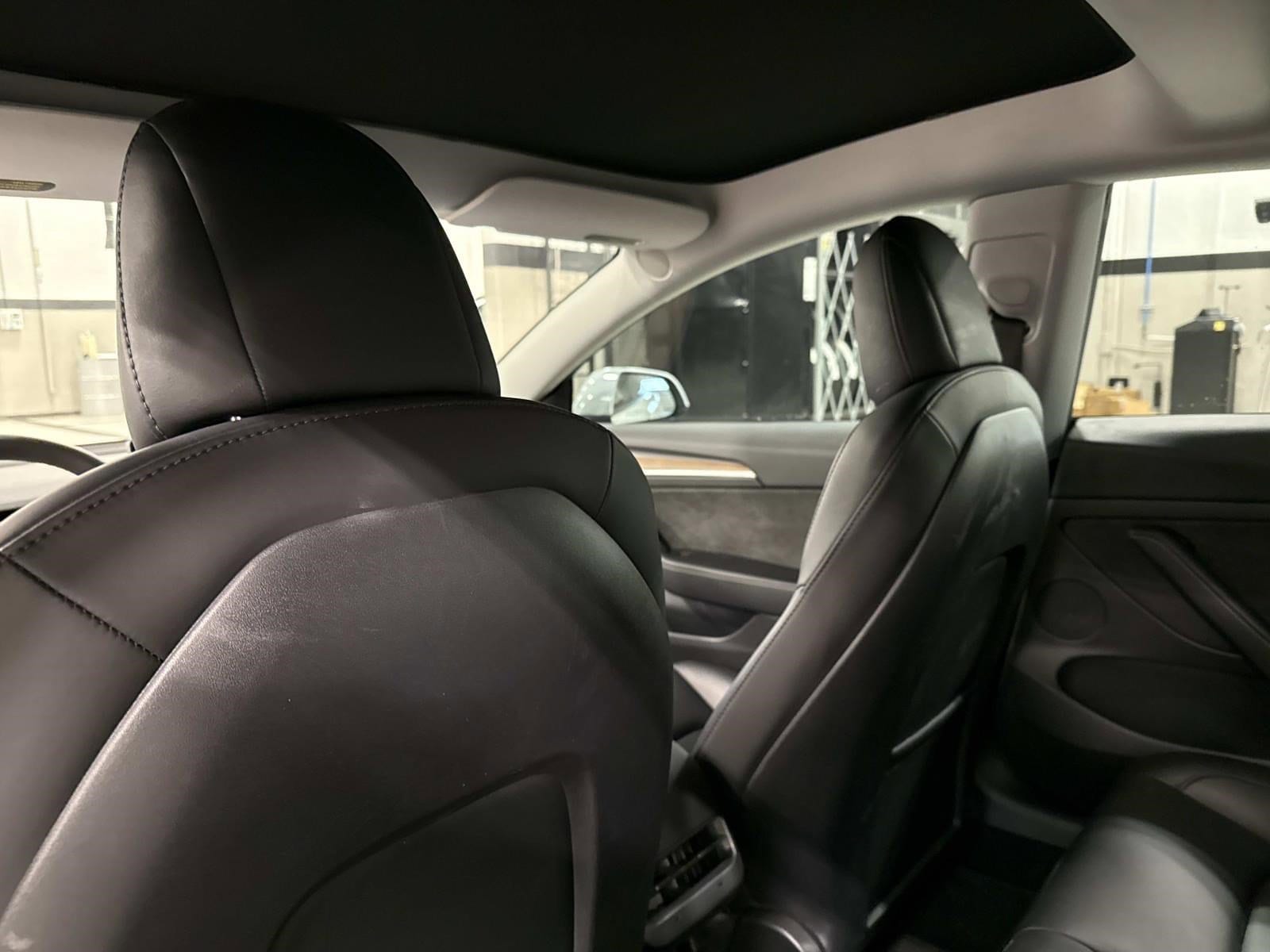 2022 TESLA MODEL 3 - Image 17