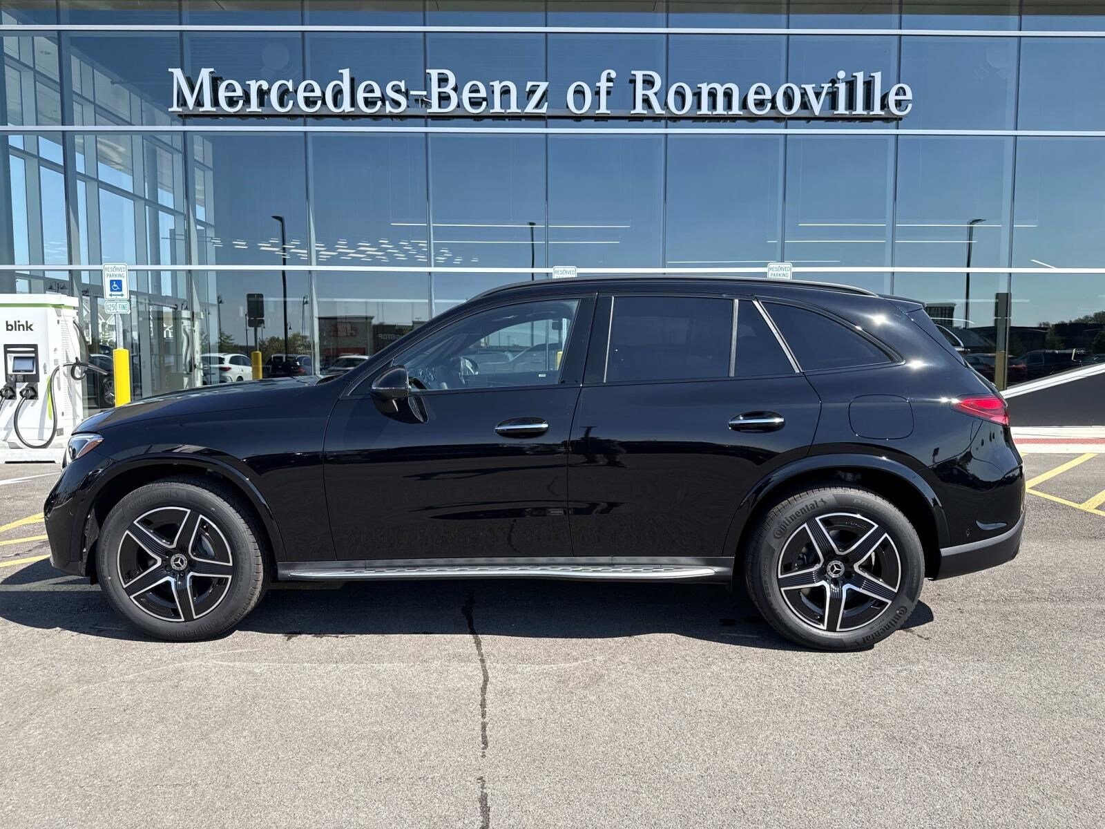 2026 Mercedes Benz GLC 350e 4MATIC photo 2