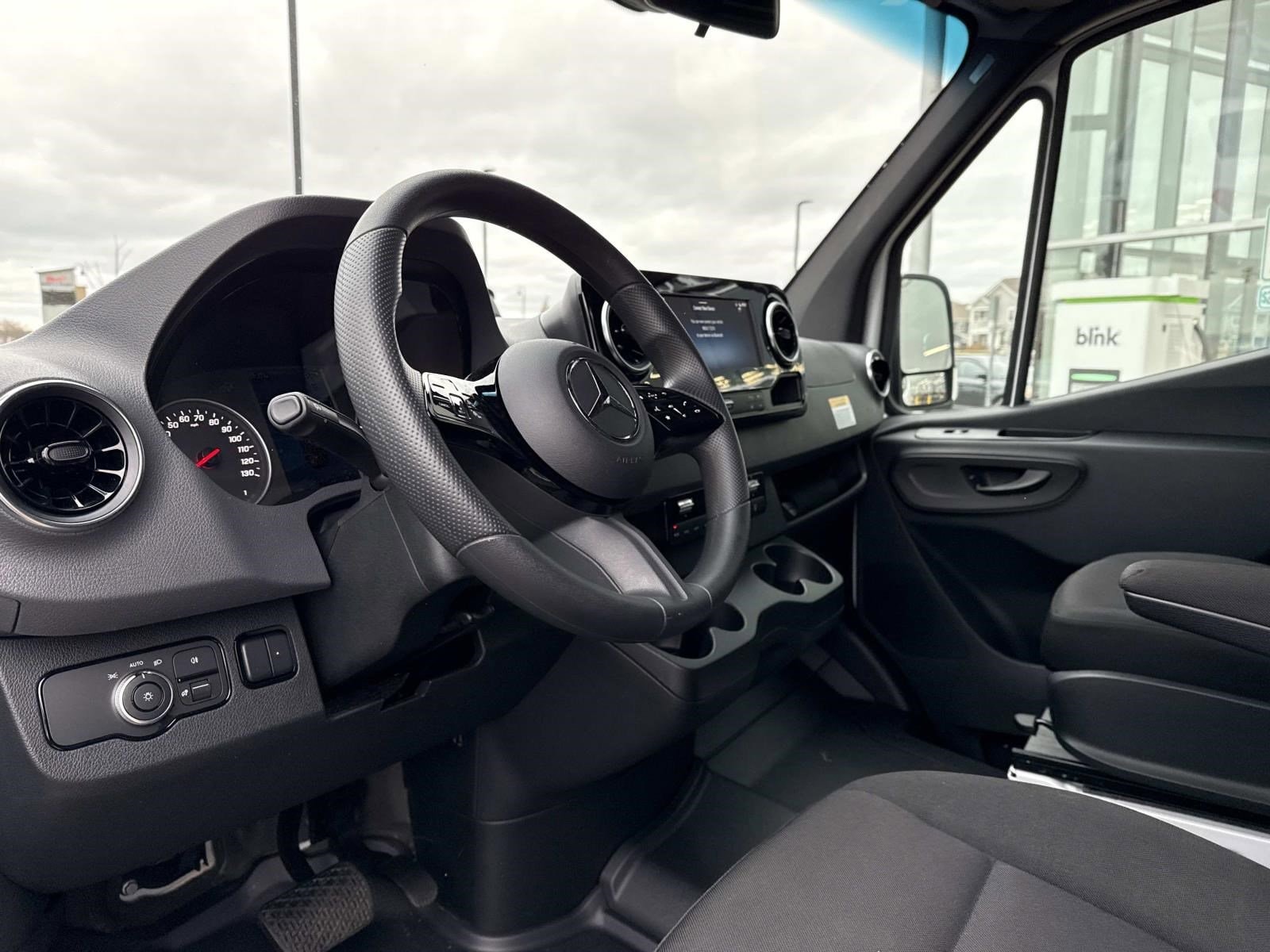 2025 MERCEDES-BENZ SPRINTER - Image 23