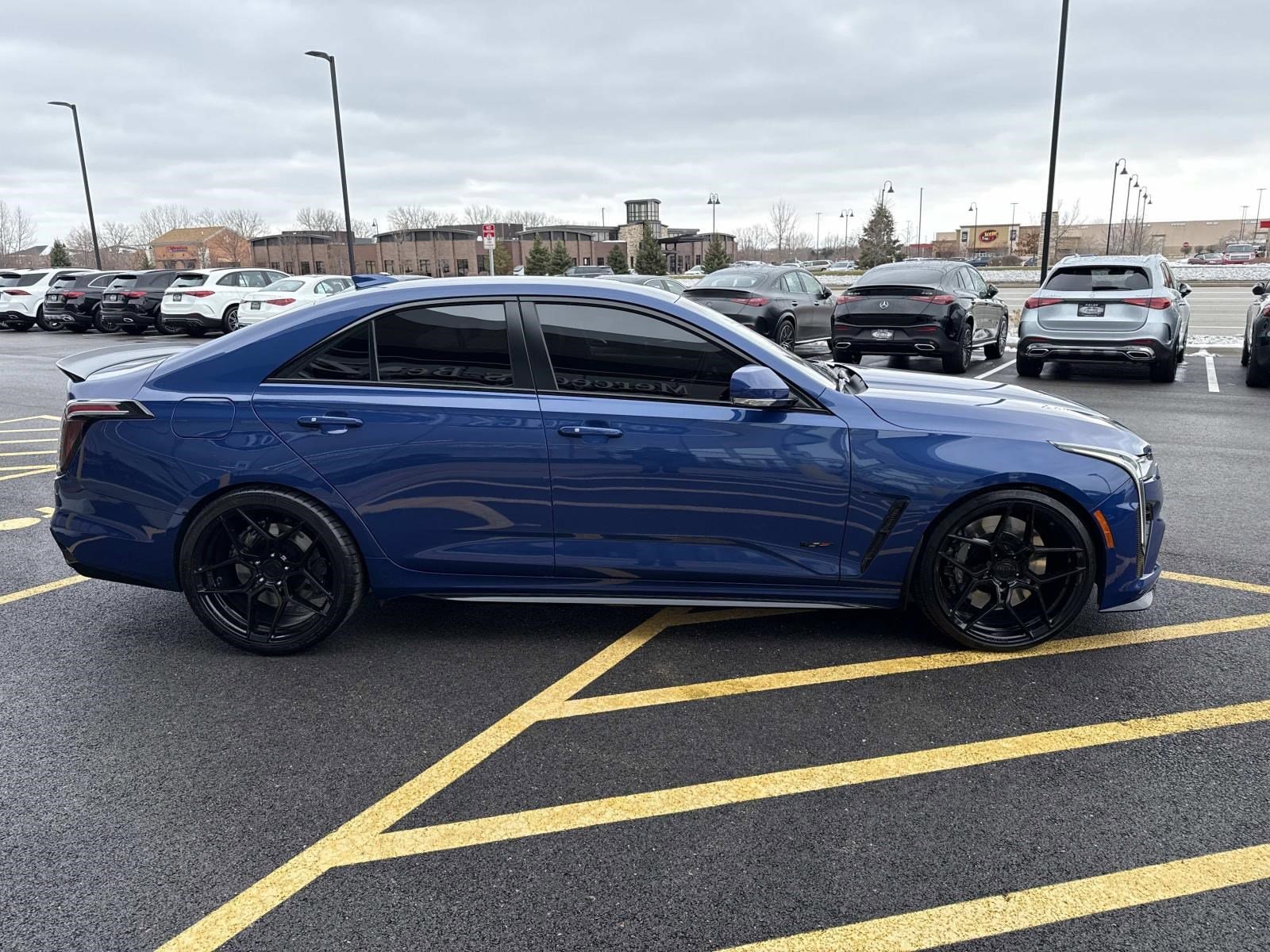 2022 CADILLAC CT4 - Image 5