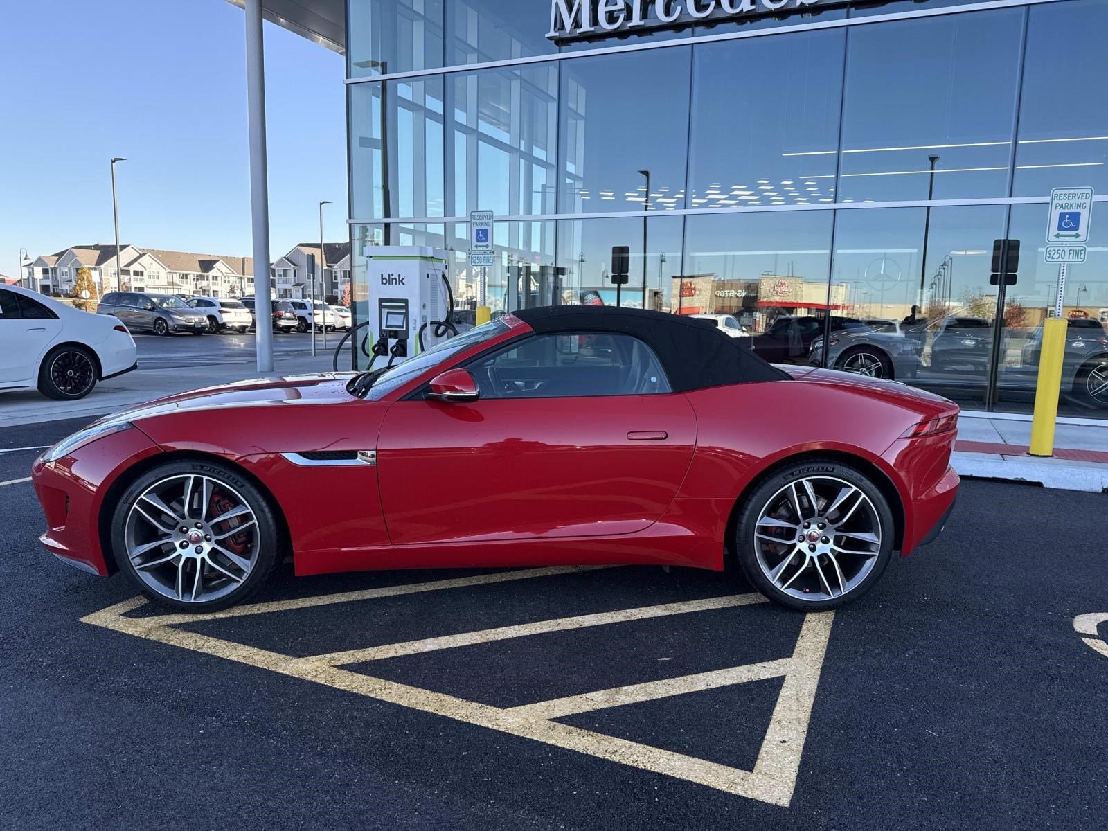 2017 JAGUAR F-TYPE - Image 11