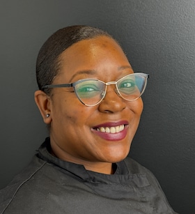 Staff member Tequita from ID_04c3b84cd03d