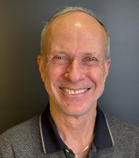 Staff member Tony Durdov from ID_5d0d9a155195