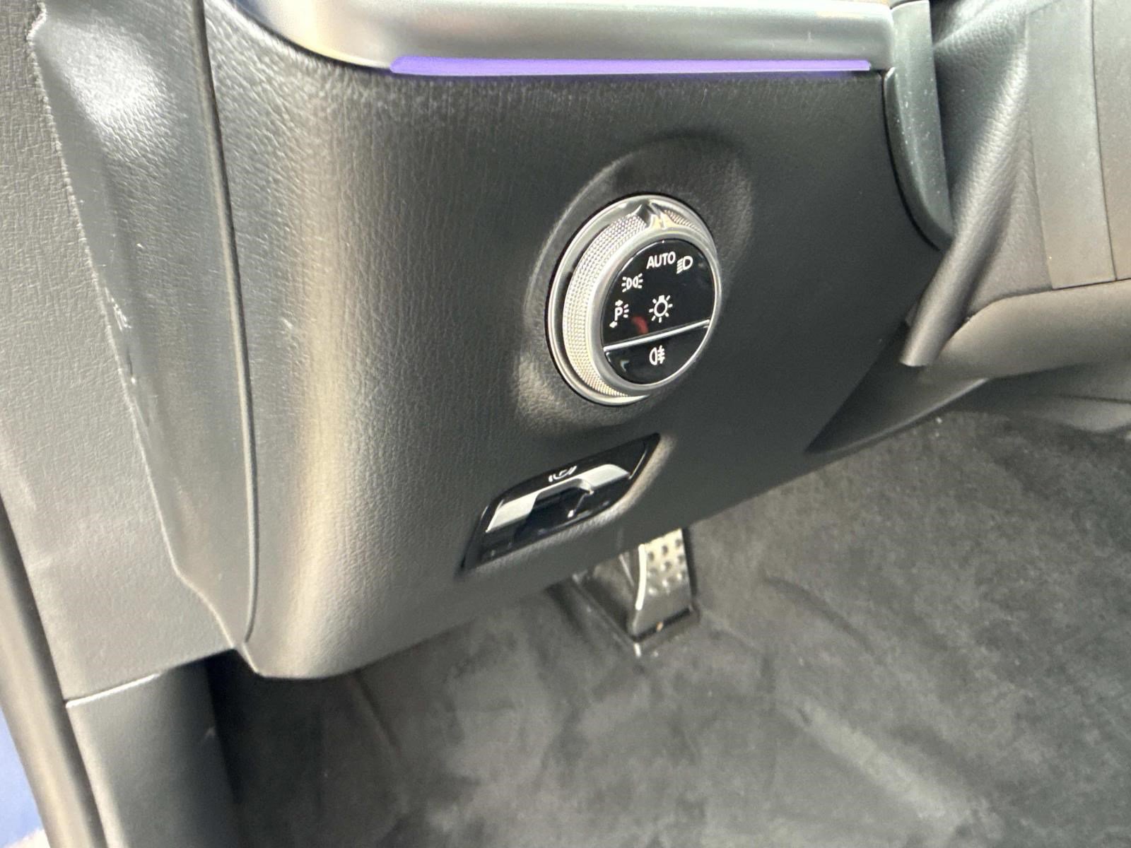 2026 MERCEDES-BENZ C-CLASS - Image 28