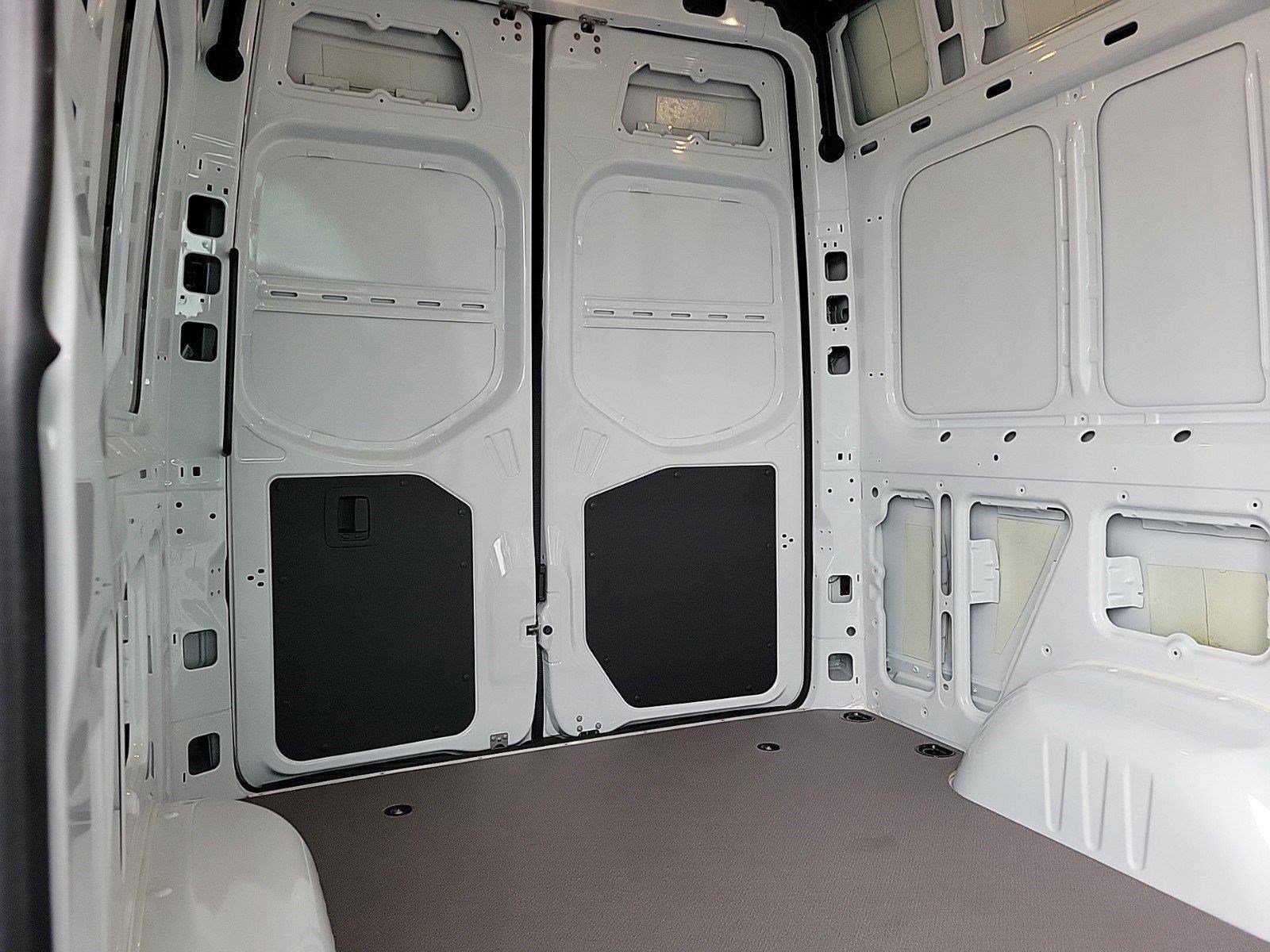 2025 MERCEDES-BENZ SPRINTER - Image 9