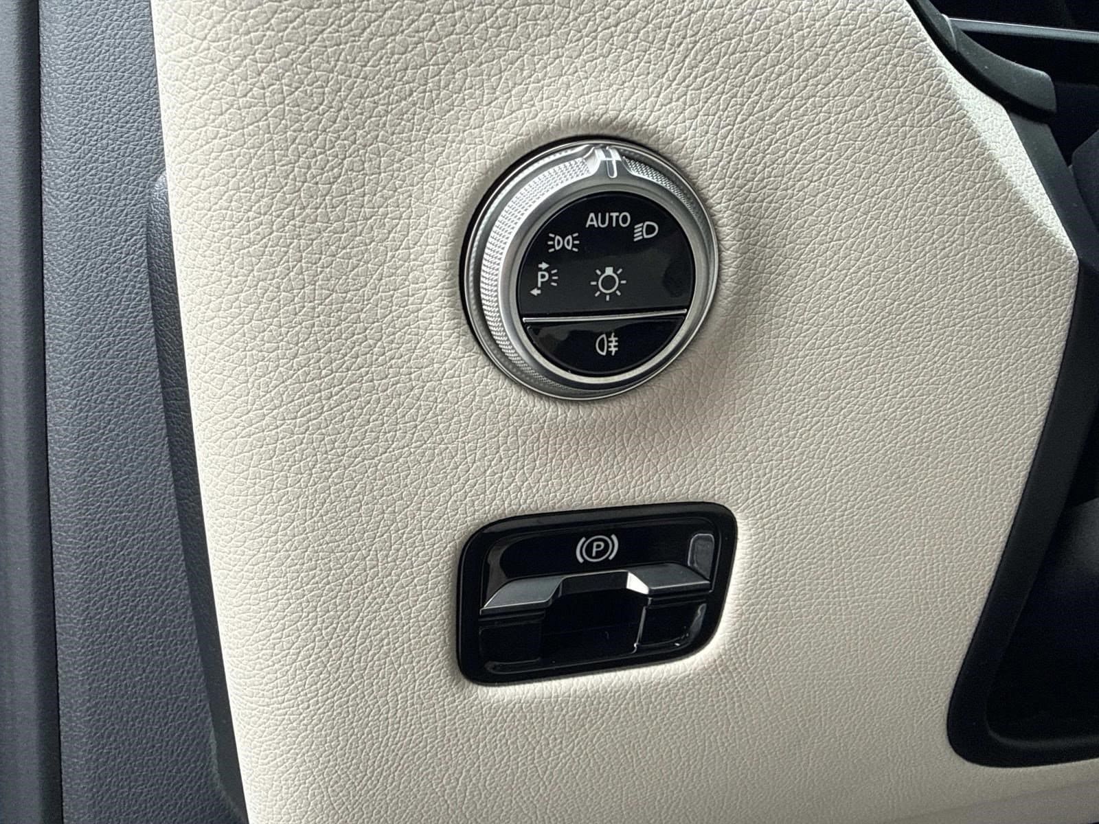 2026 MERCEDES-BENZ GLC-CLASS - Image 31