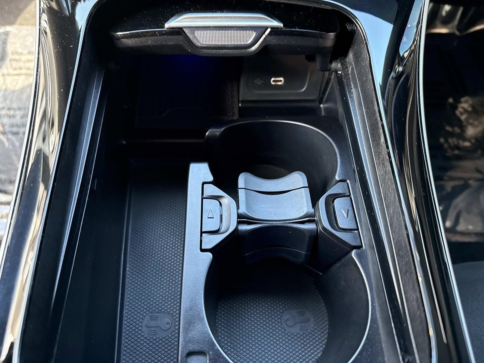 2024 MERCEDES-BENZ C-CLASS - Image 34