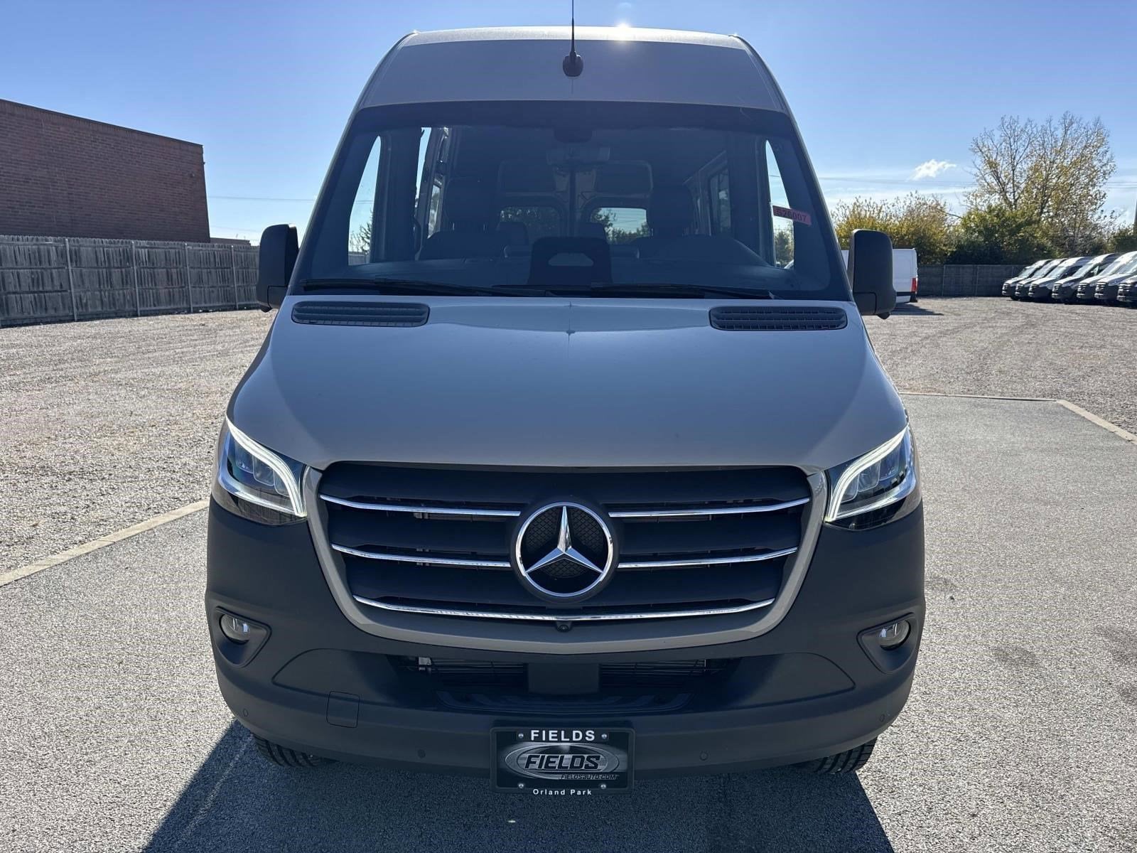 2026 MERCEDES-BENZ SPRINTER - Image 2