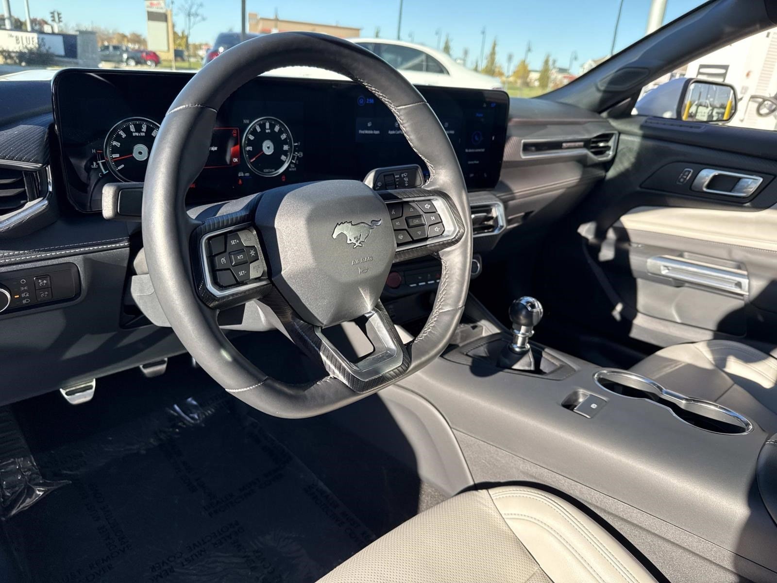 2024 FORD MUSTANG - Image 23