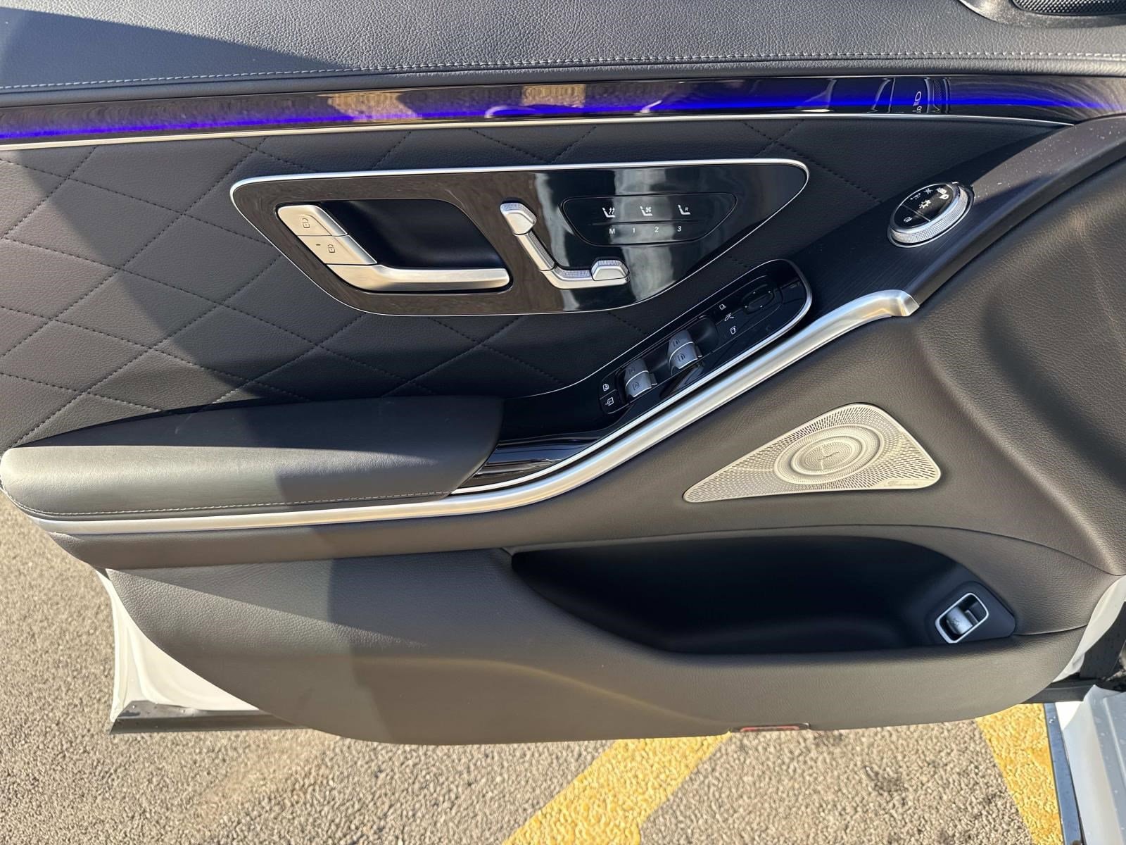 2025 MERCEDES-BENZ S-CLASS - Image 24