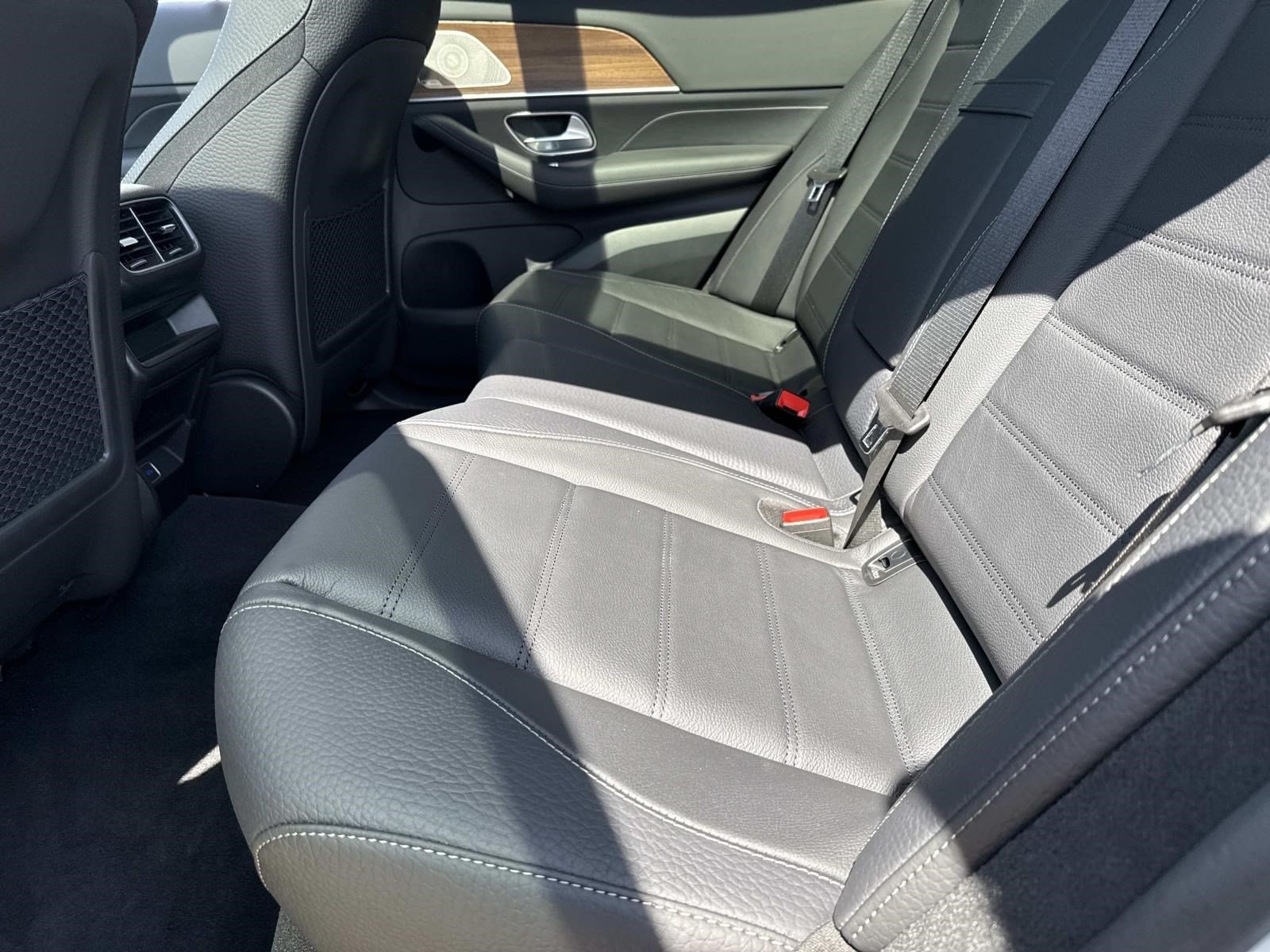 2025 Mercedes-Benz GLE GLE580 - Photo 16