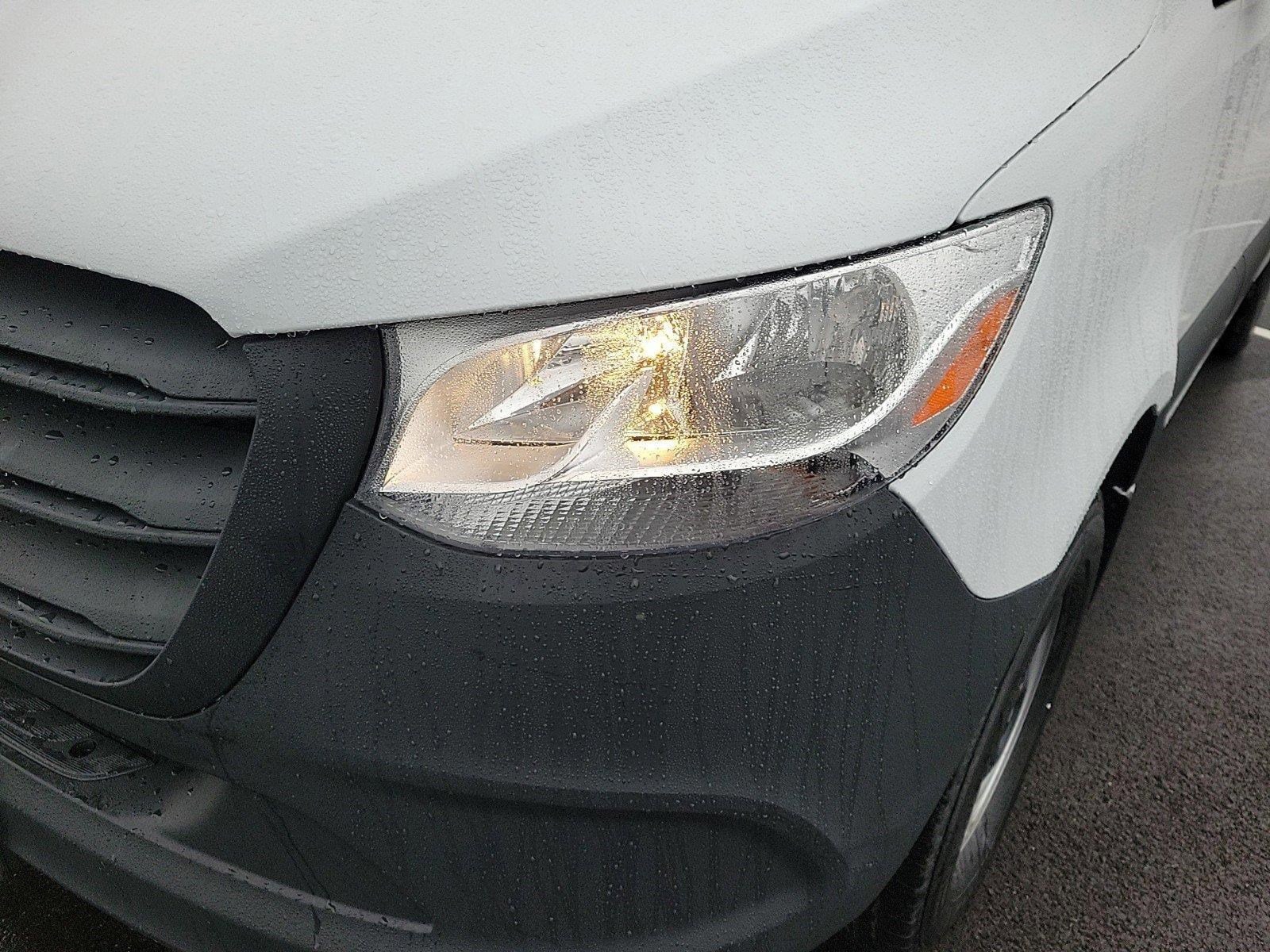 2025 MERCEDES-BENZ SPRINTER - Image 4