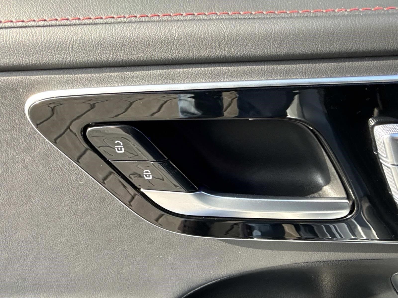 2024 MERCEDES-BENZ C-CLASS - Image 22