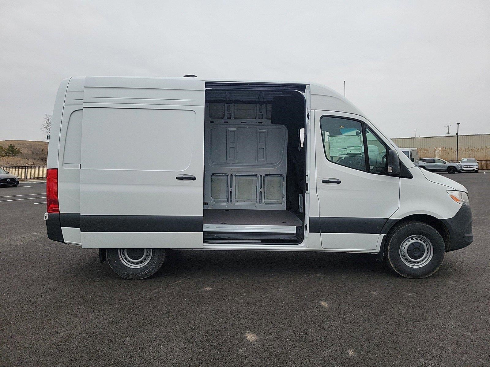 2025 MERCEDES-BENZ SPRINTER - Image 7