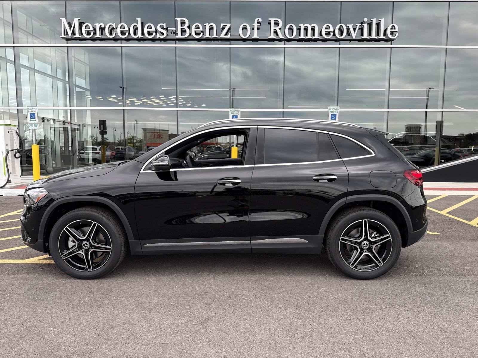 2026 MERCEDES-BENZ GLA-CLASS - Image 2