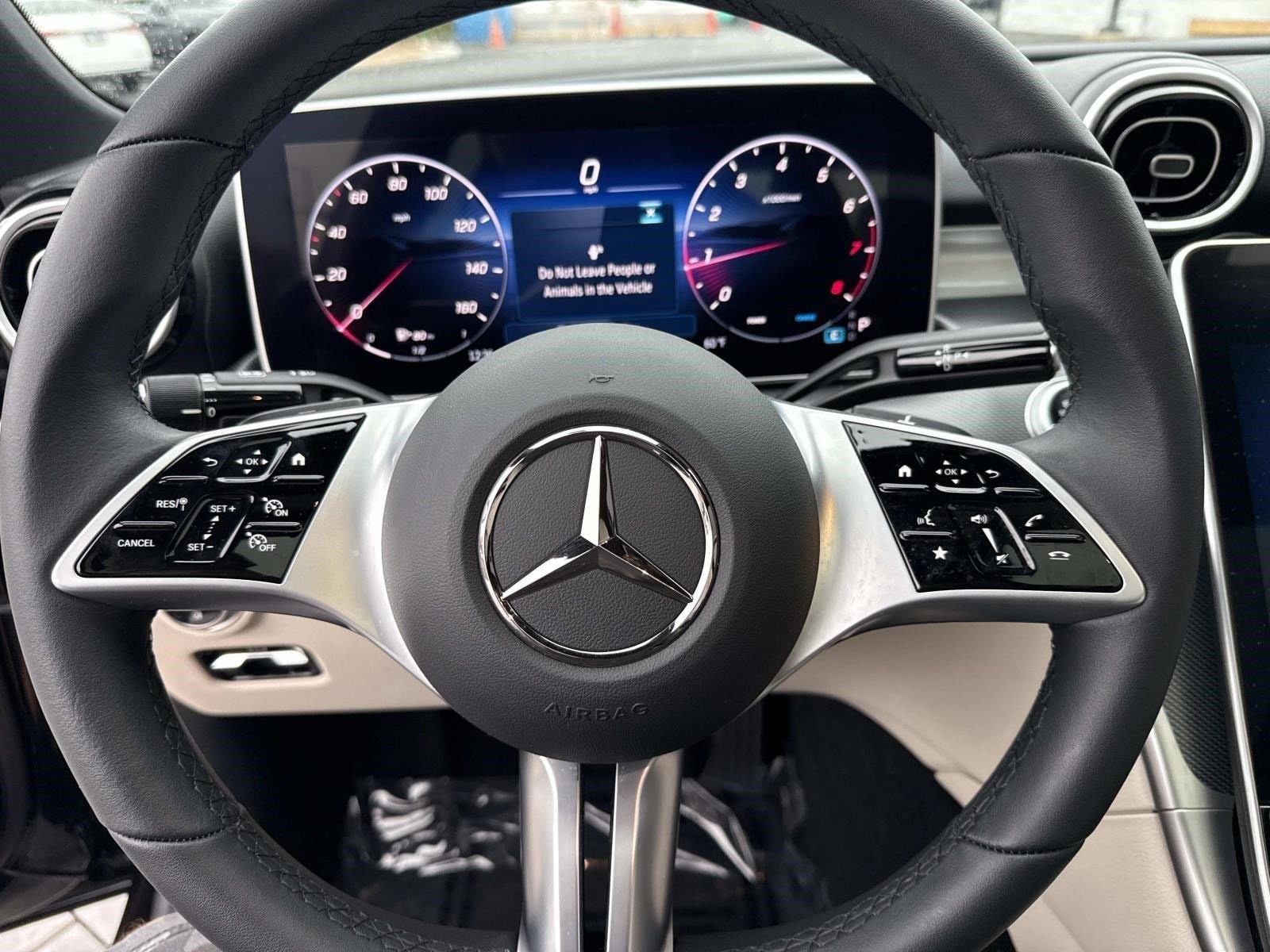 2025 MERCEDES-BENZ C-CLASS - Image 38