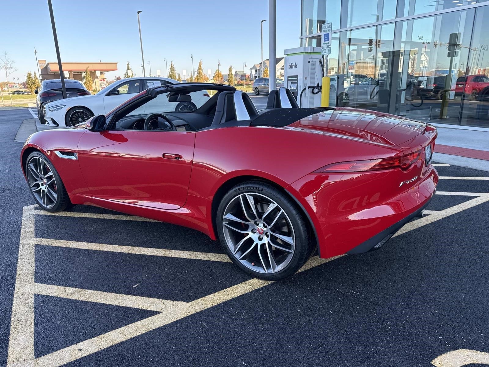 2017 JAGUAR F-TYPE - Image 8