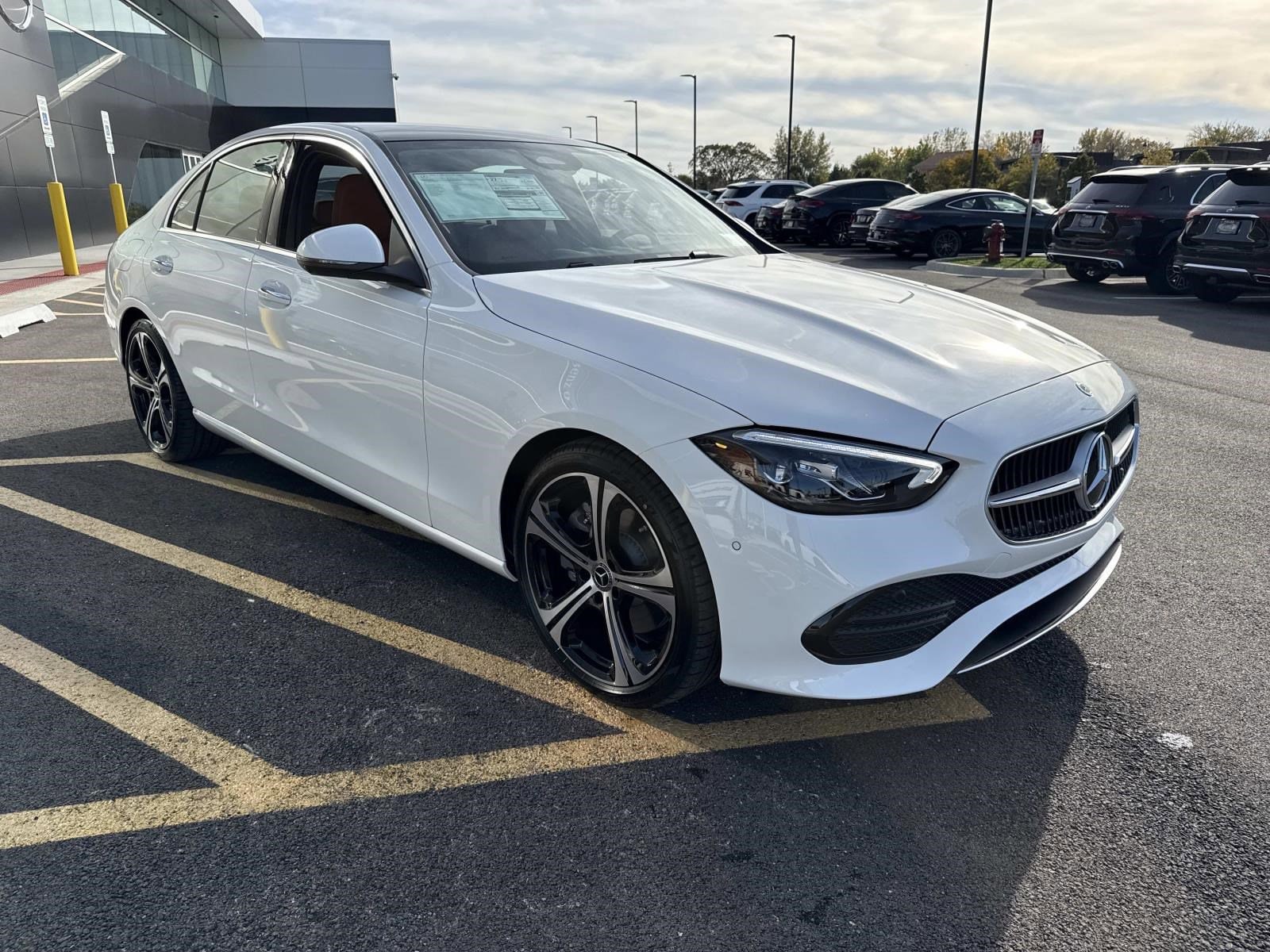 2026 MERCEDES-BENZ C-CLASS - Image 4