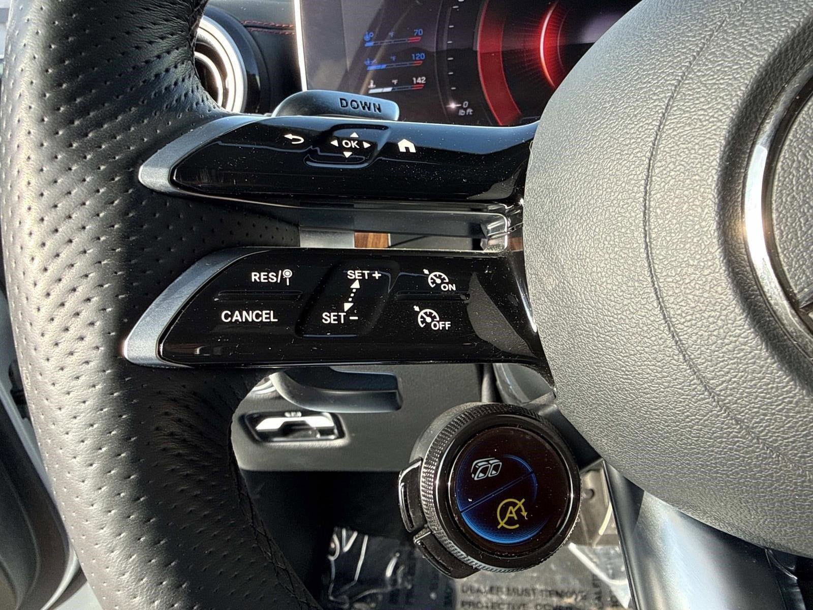 2024 MERCEDES-BENZ C-CLASS - Image 39