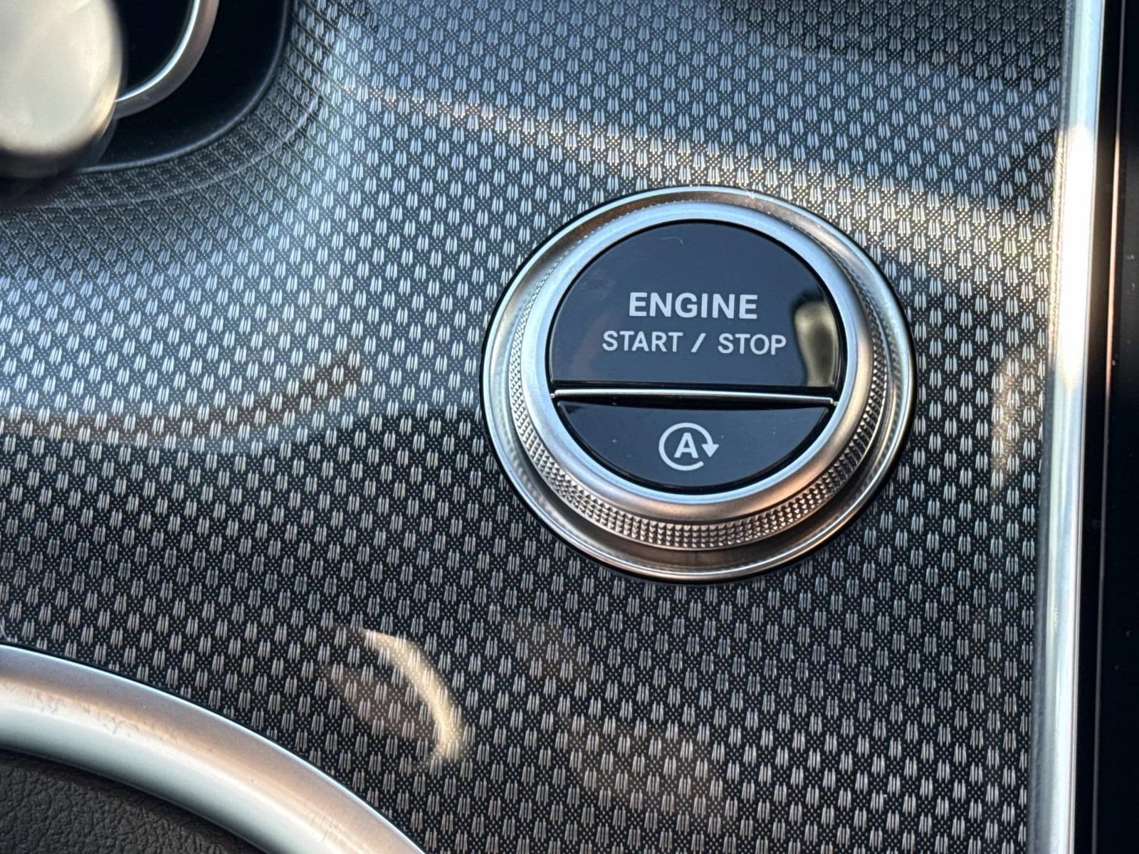 2026 MERCEDES-BENZ C-CLASS - Image 33