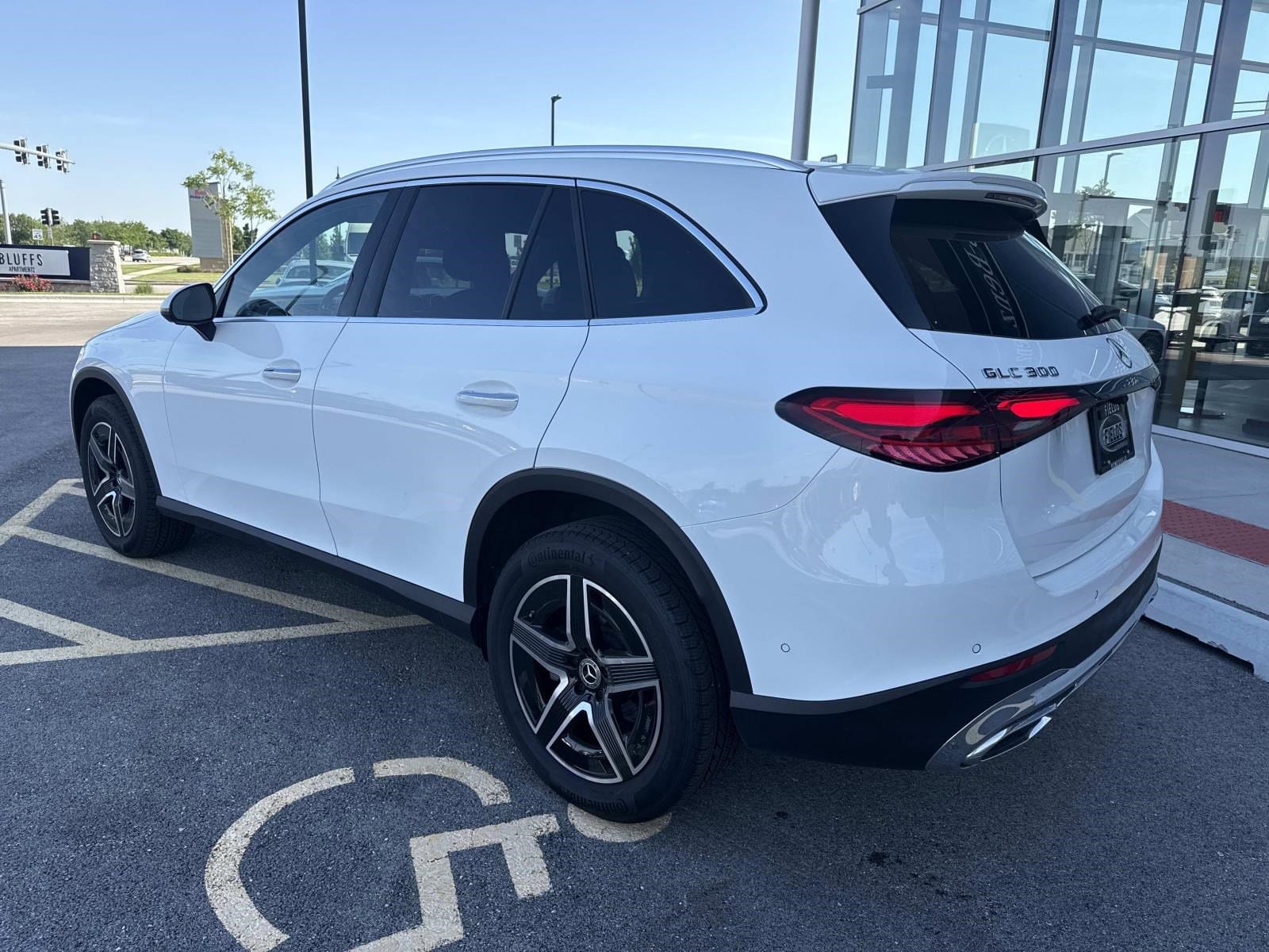 2026 Mercedes-Benz GLC Base - Photo 8