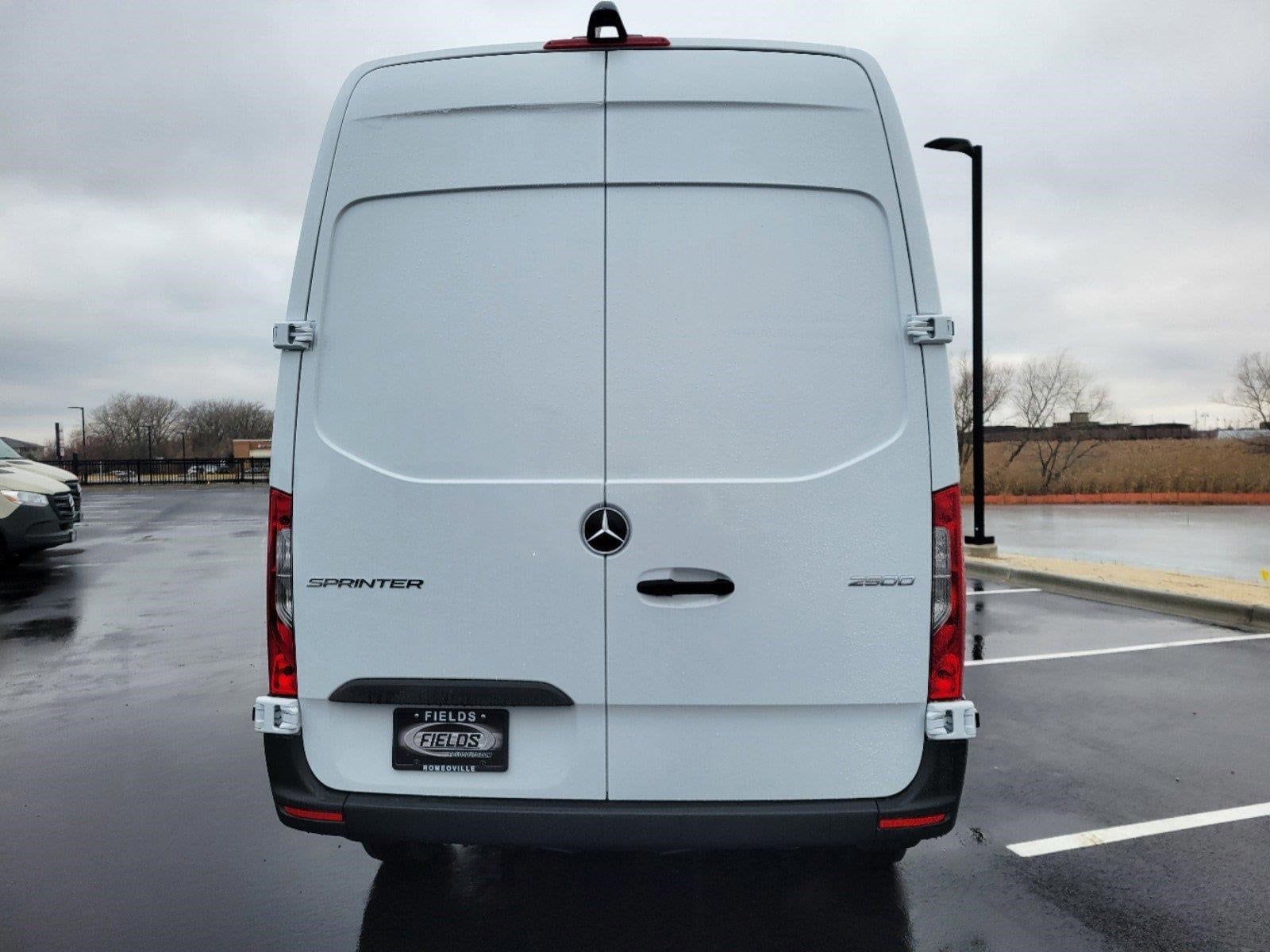 2025 MERCEDES-BENZ SPRINTER - Image 13