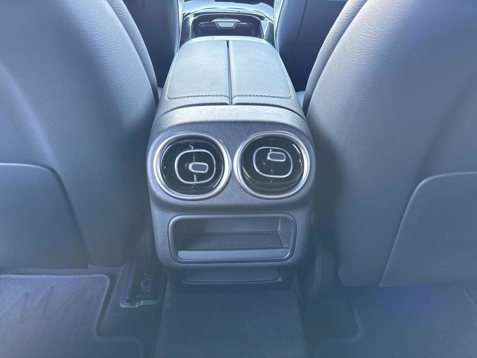 2025 MERCEDES-BENZ GLC-CLASS - Image 17