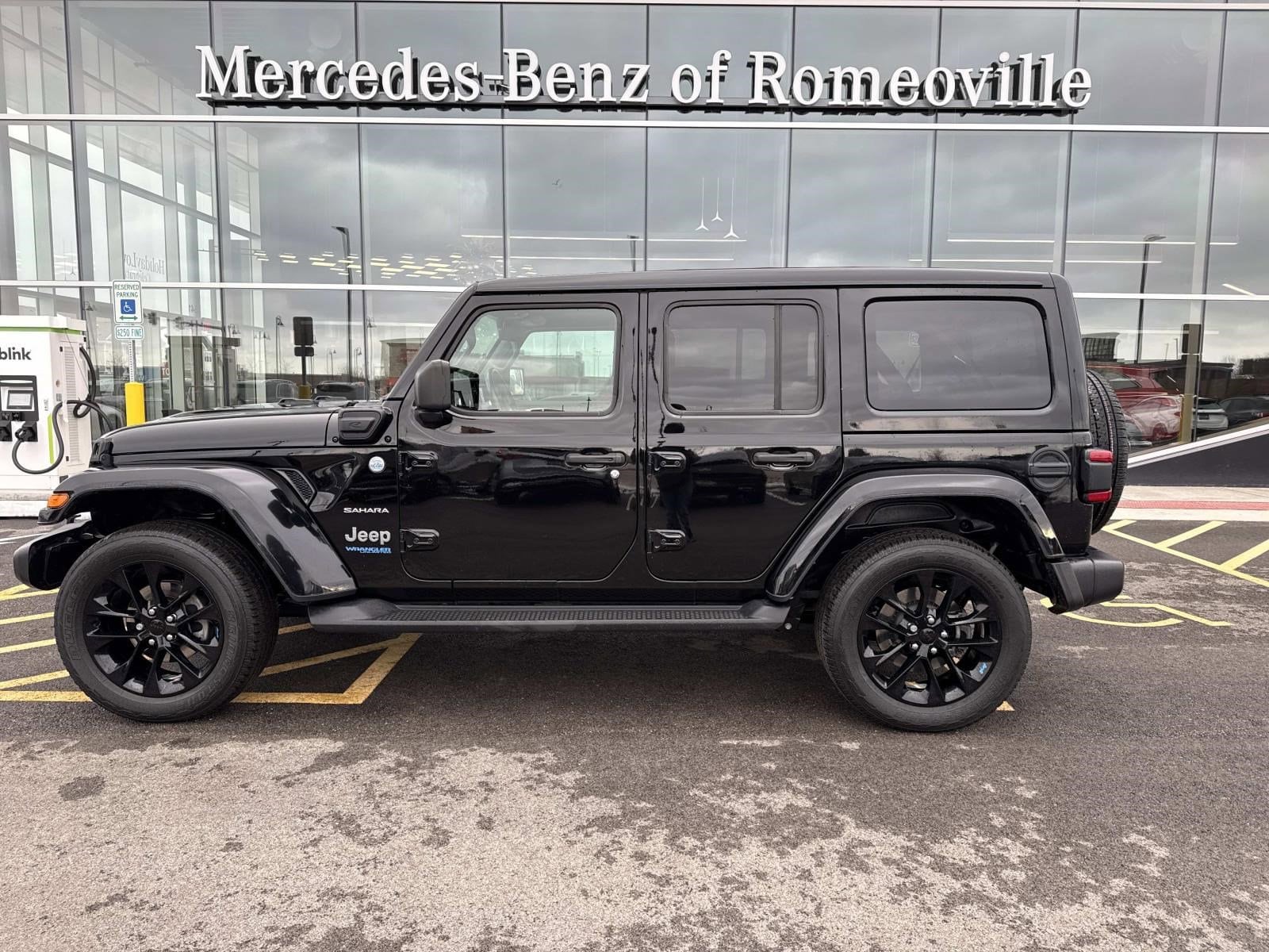 2022 JEEP WRANGLER - Image 2