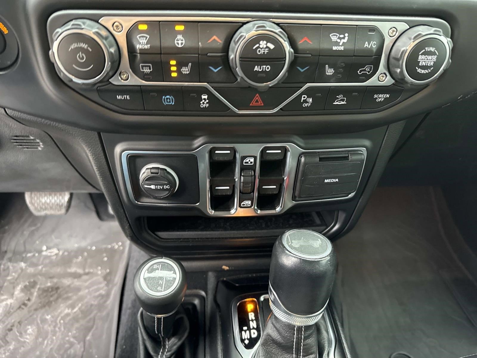 2022 JEEP WRANGLER - Image 25