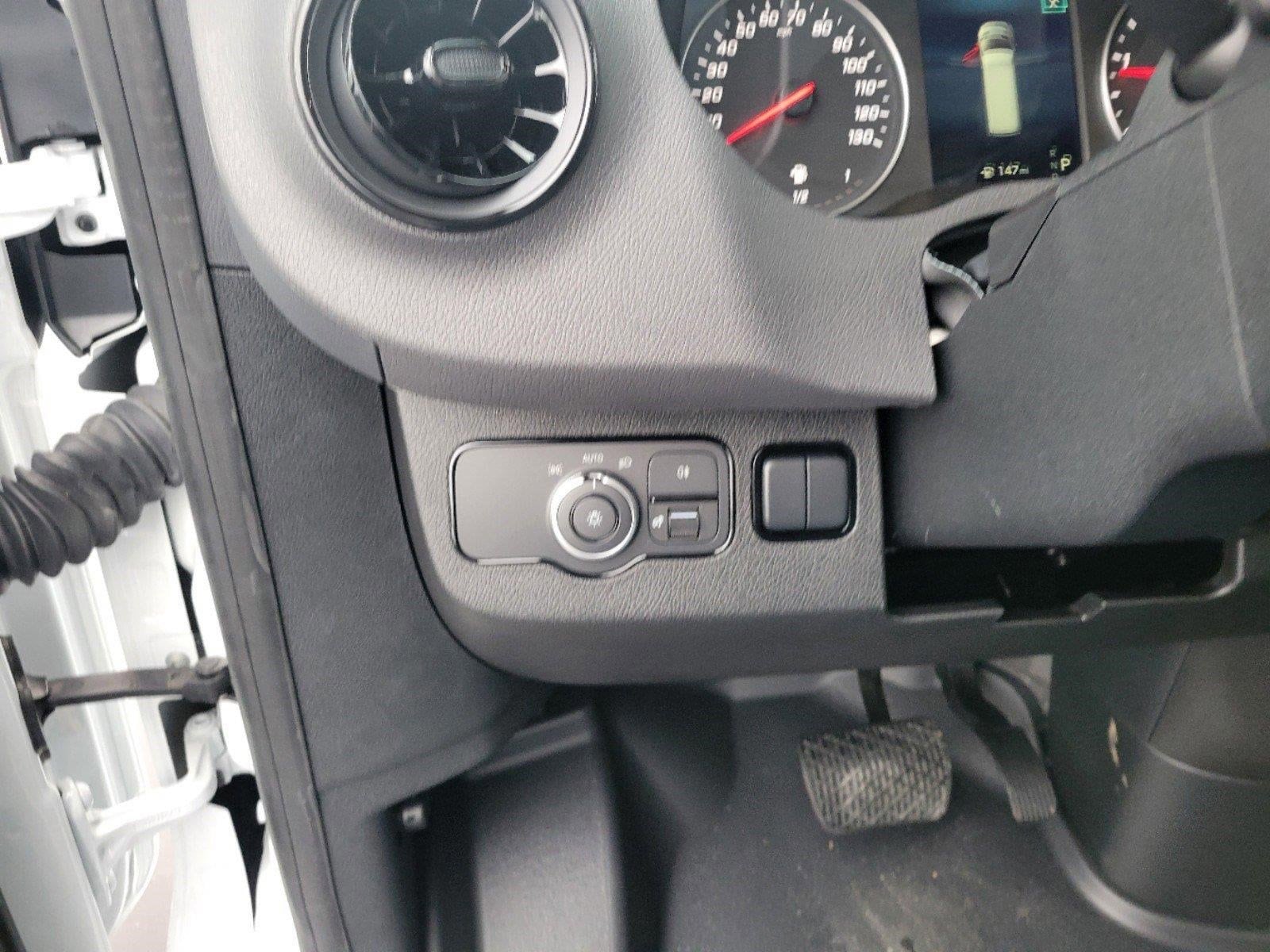 2025 MERCEDES-BENZ SPRINTER - Image 28