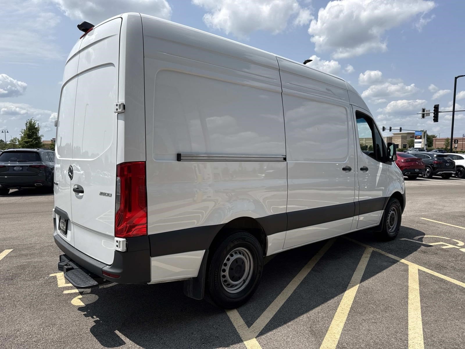 2025 Mercedes-Benz Sprinter Cargo Van Base - Photo 9