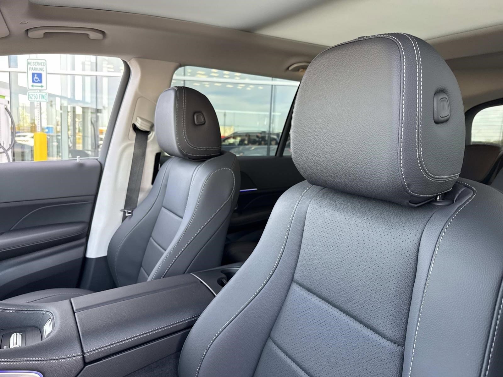 2026 MERCEDES-BENZ GLS-CLASS - Image 30