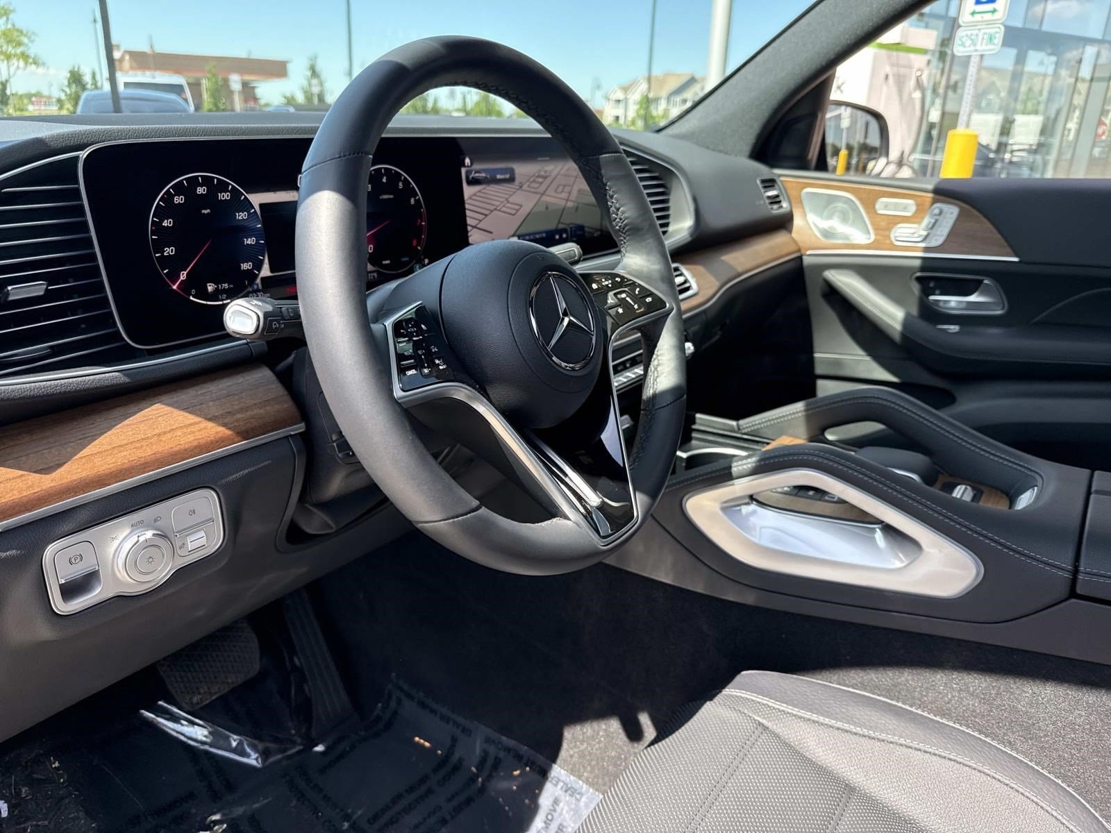 2025 Mercedes-Benz GLE GLE580 - Photo 29