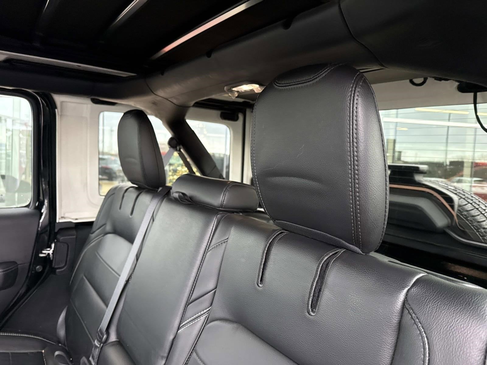 2022 JEEP WRANGLER - Image 14