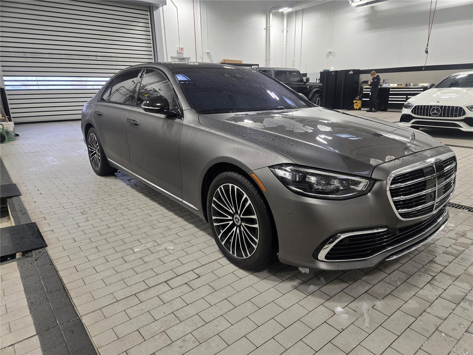 2022 Mercedes Benz S 580 4MATIC photo 3