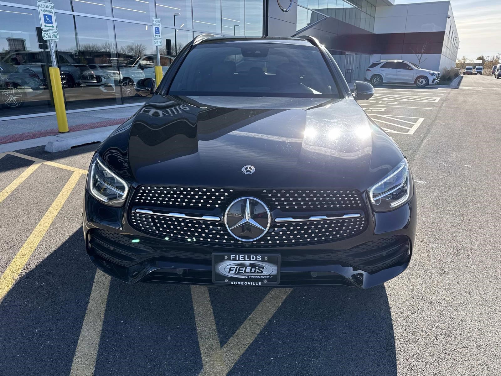 2022 Mercedes Benz GLC 300 4MATIC photo 2