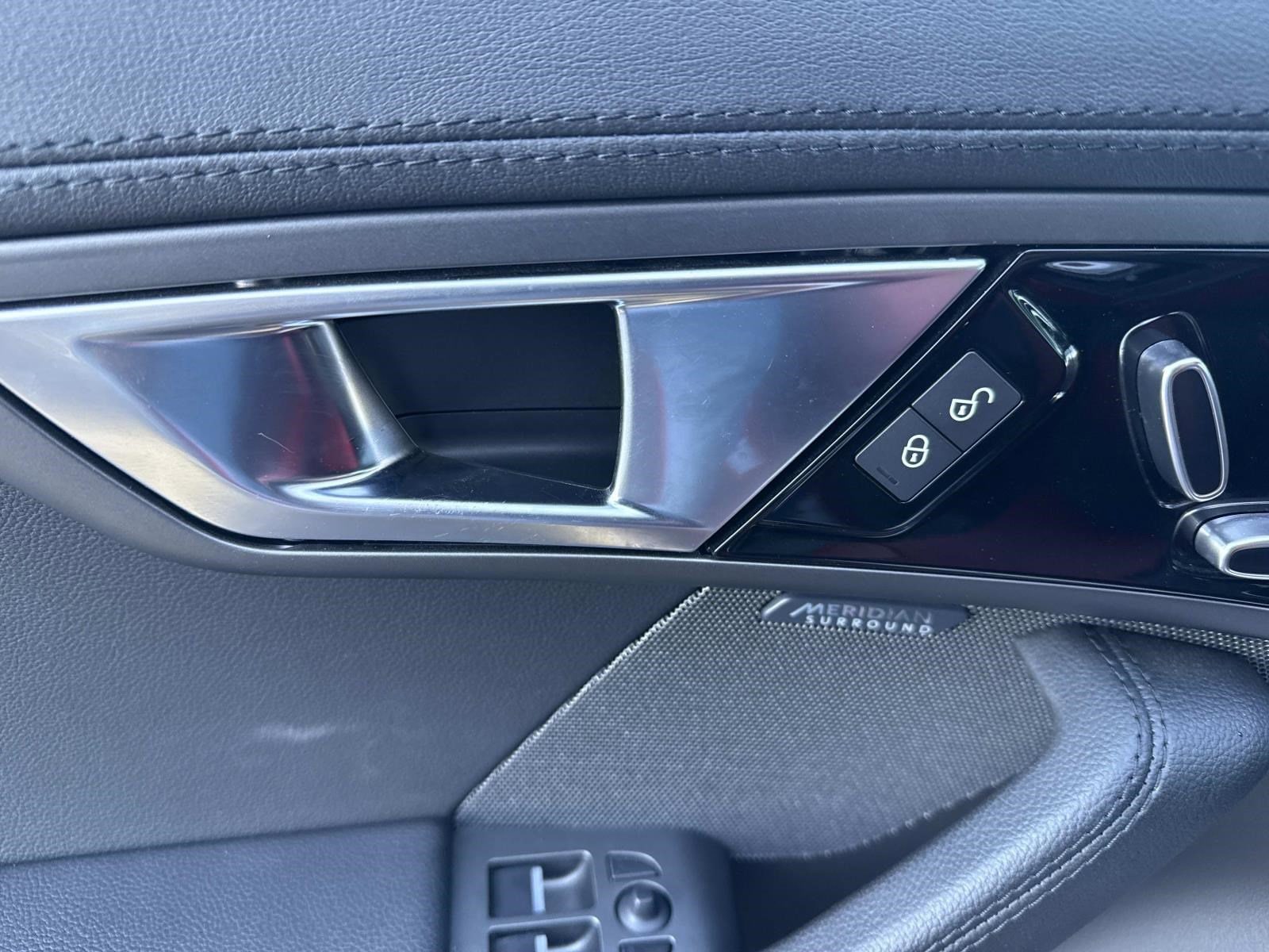 2017 JAGUAR F-TYPE - Image 16