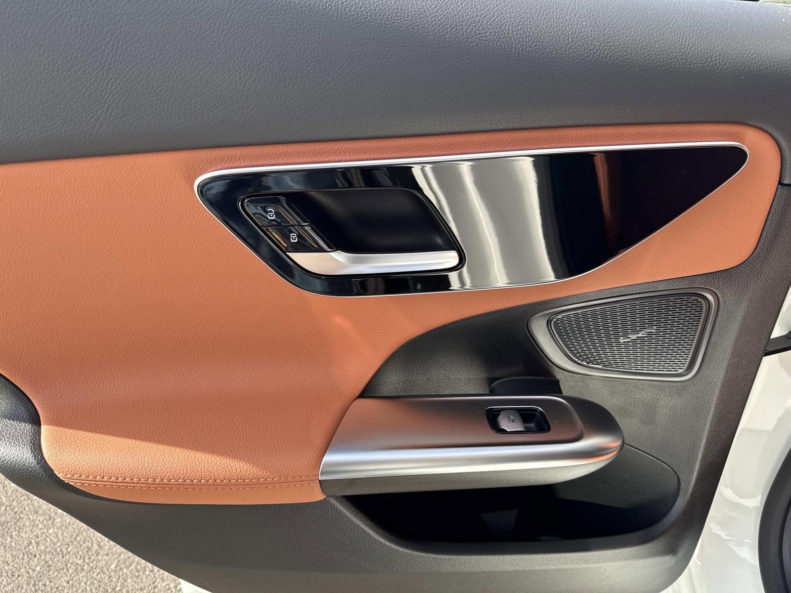 2026 MERCEDES-BENZ C-CLASS - Image 14