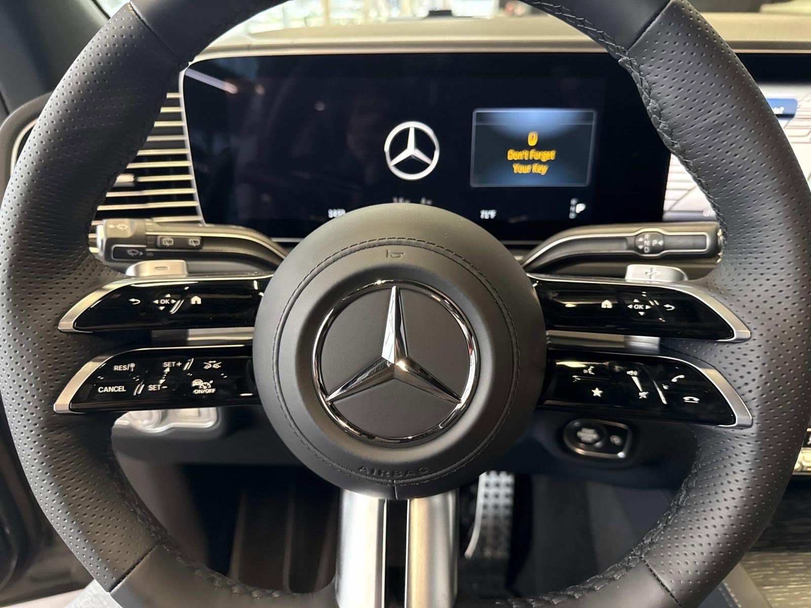 2026 MERCEDES-BENZ GLS-CLASS - Image 40