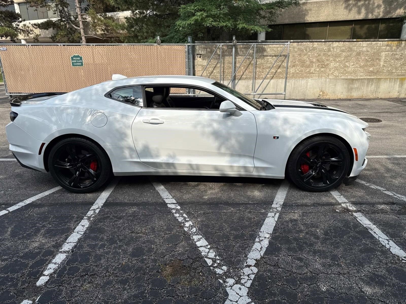 2020 Chevrolet Camaro 2SS photo 4
