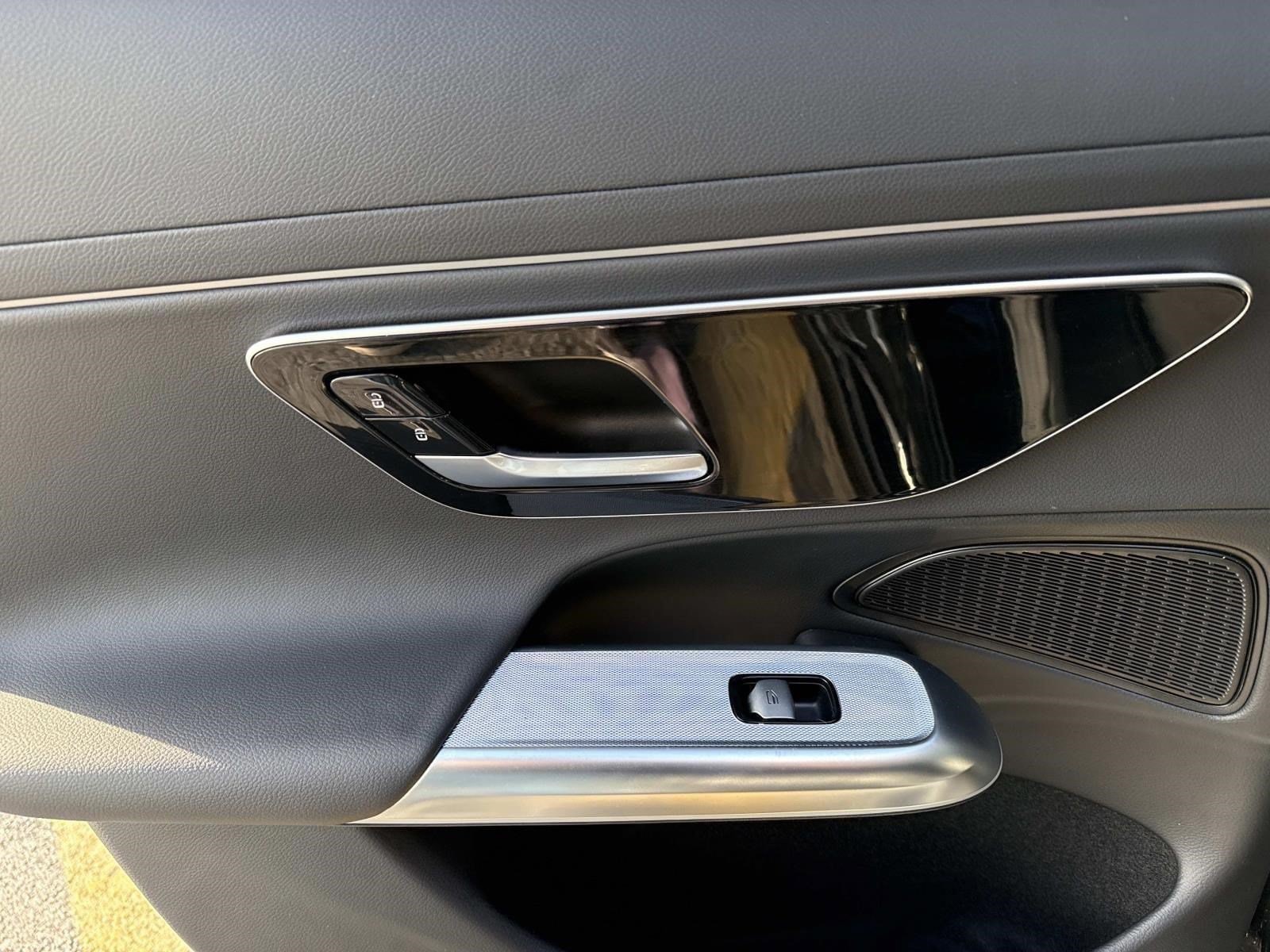 2024 Mercedes-Benz E-Class E350 - Photo 15