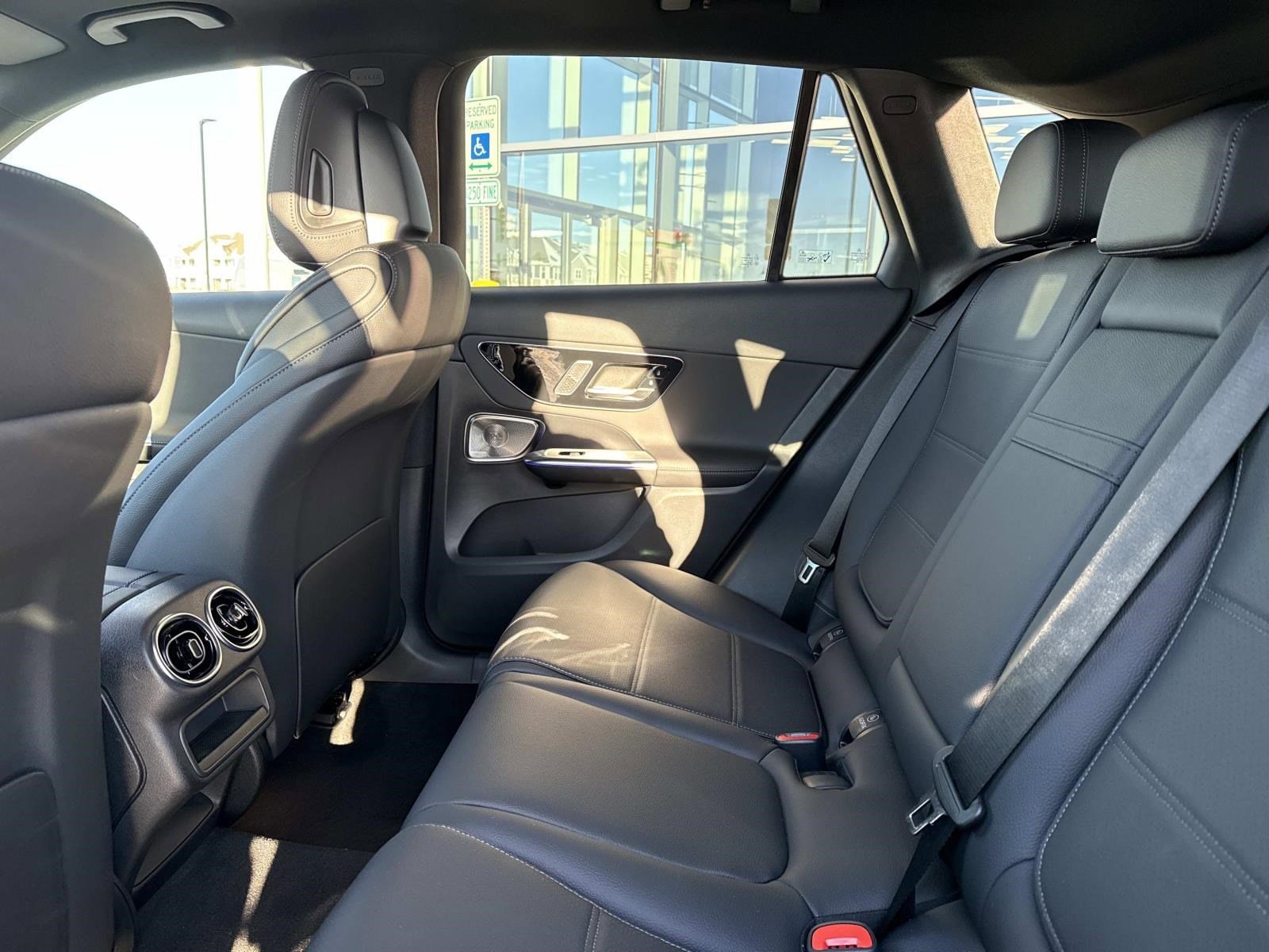 2026 MERCEDES-BENZ GLC-CLASS - Image 18