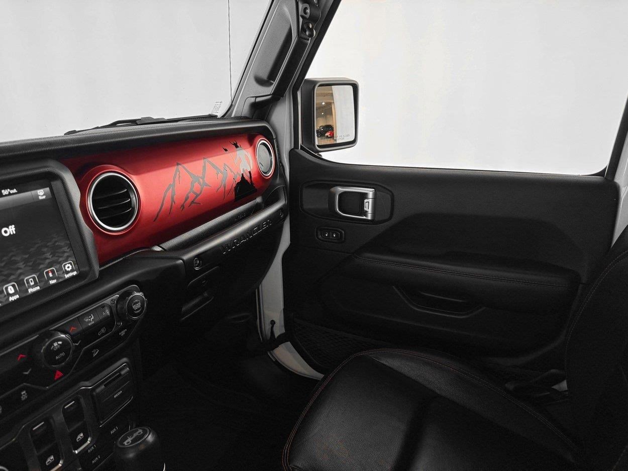 2020 JEEP WRANGLER - Image 21