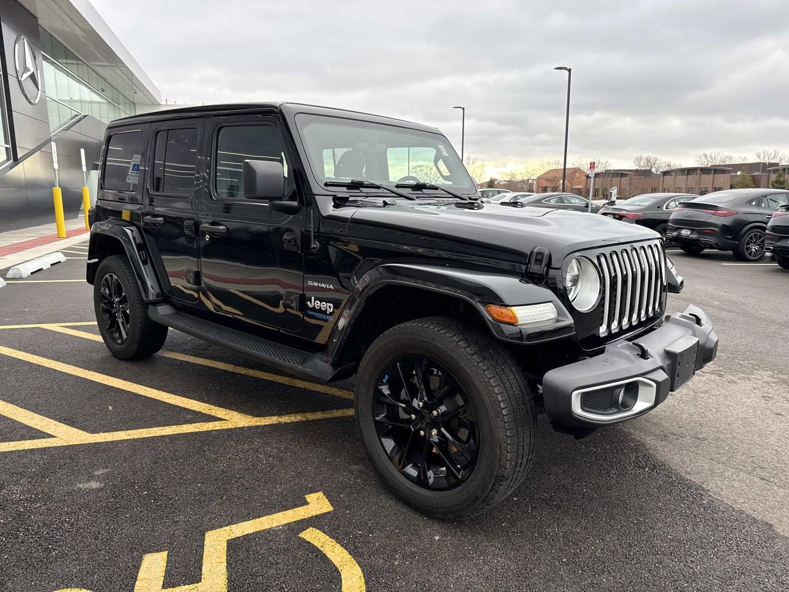 2022 JEEP WRANGLER - Image 4