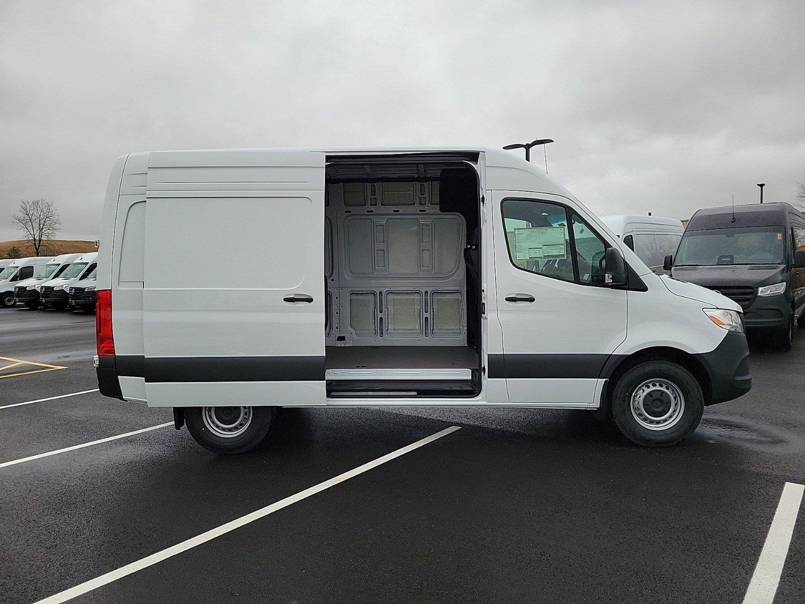 2025 MERCEDES-BENZ SPRINTER - Image 7