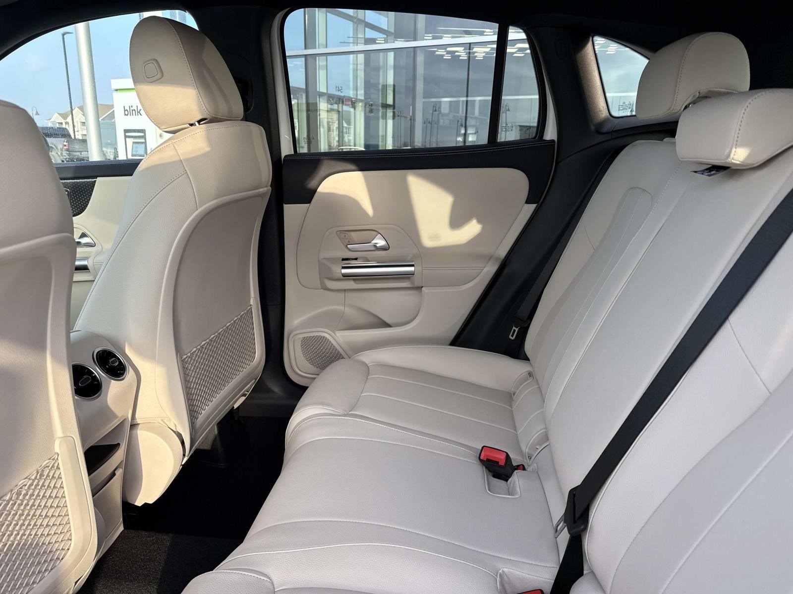 2025 MERCEDES-BENZ GLA-CLASS - Image 17