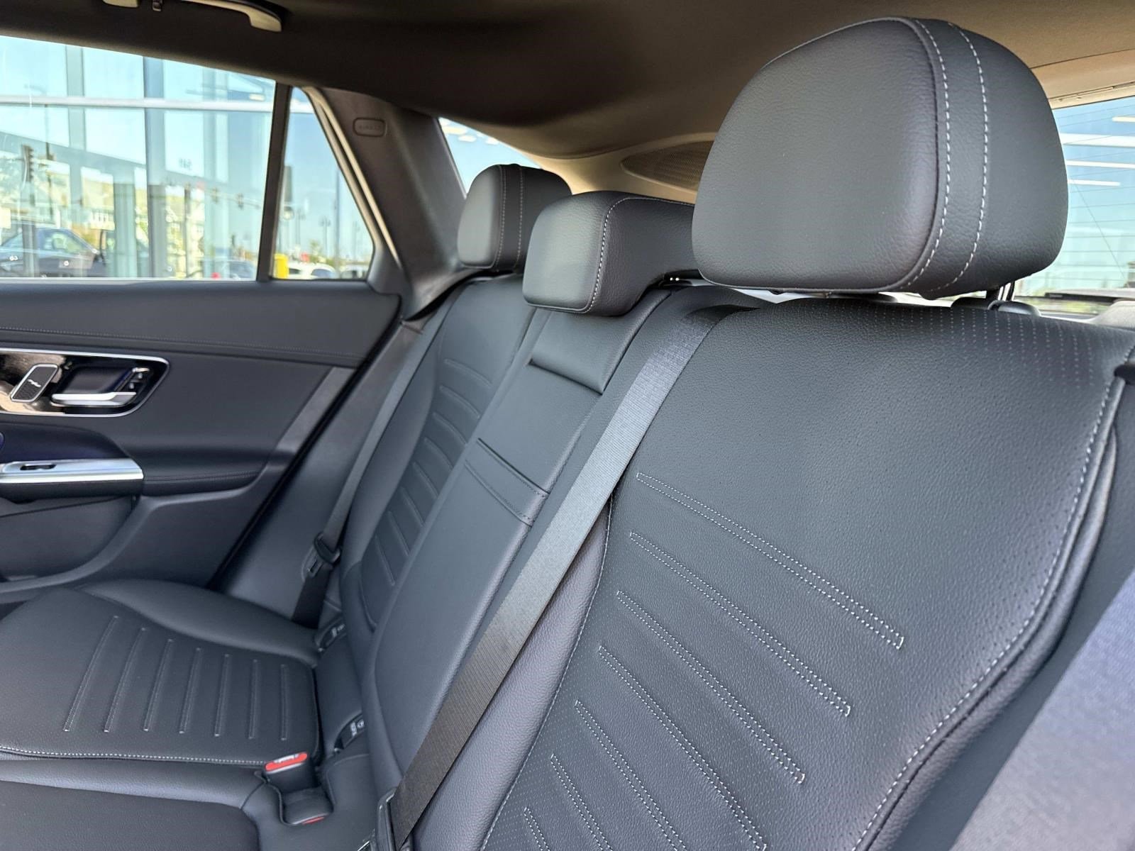 2026 MERCEDES-BENZ GLC-CLASS - Image 17