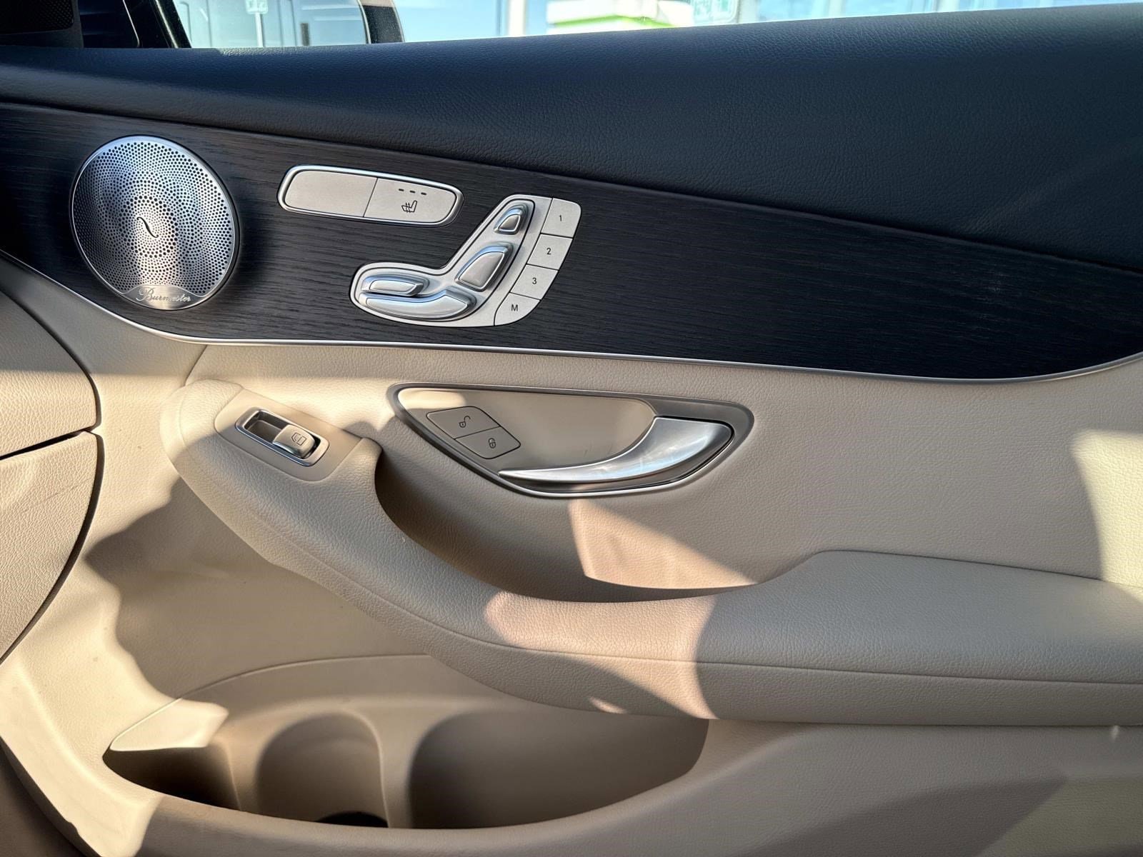 2020 MERCEDES-BENZ GLC-CLASS - Image 32